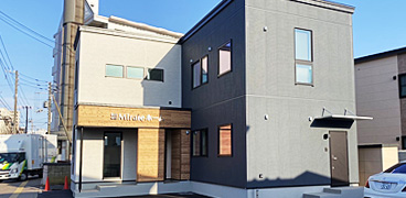 スタッフ紹介・会社概要